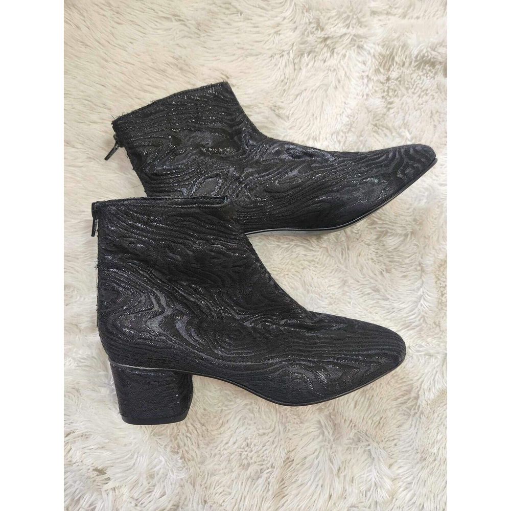 Anthropologie Joyeux Textured Ankle Boot Size 38EU. Sho5 - Picture 6 of 10